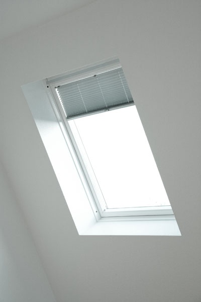 Energieeffizientes VELUX Dachfenster mit optimaler Wärmedämmung